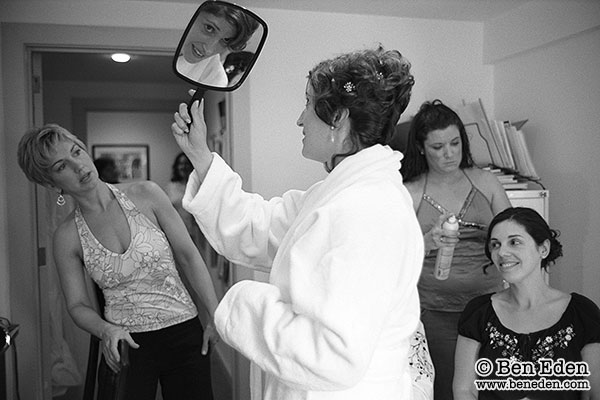 New York bride getting ready